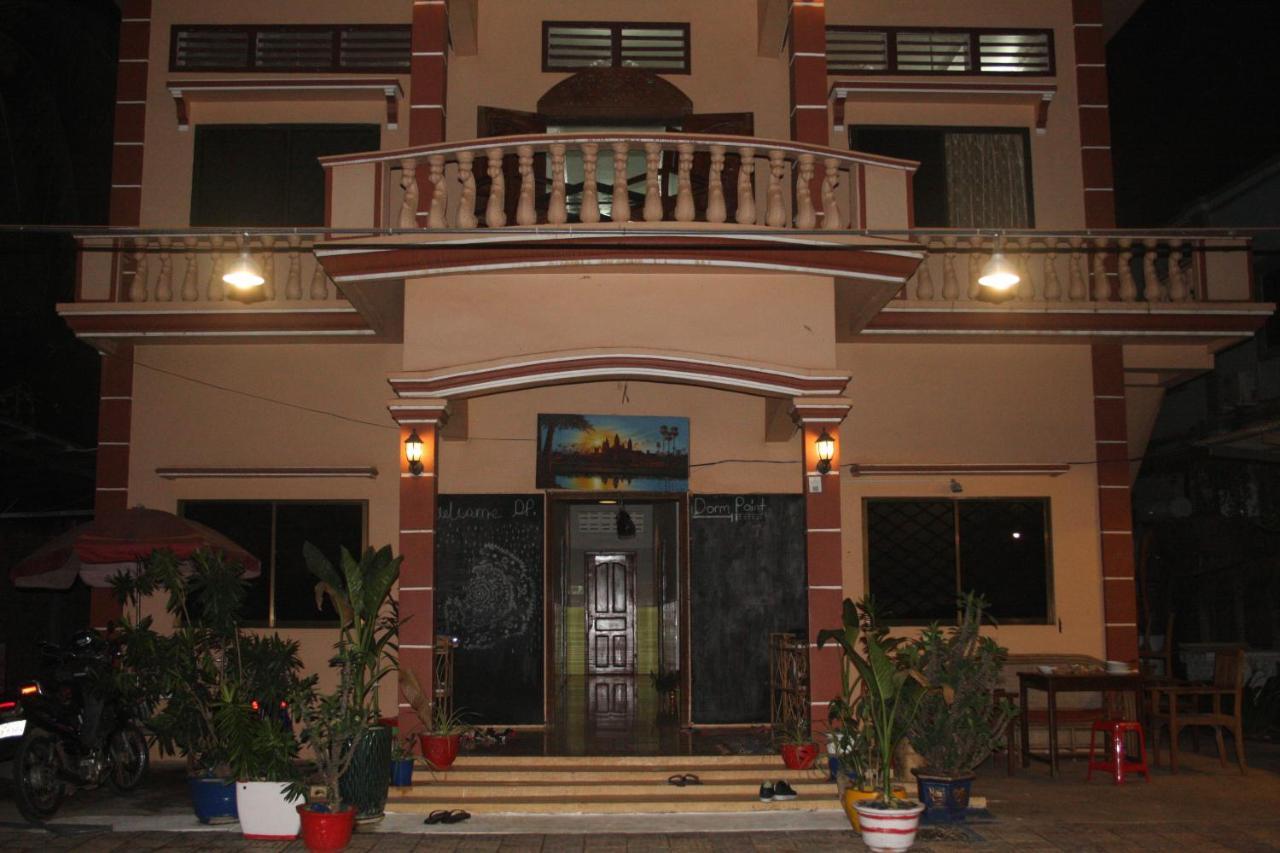 Dormpoint - Siem Reap (Adults Only) 호텔 외부 사진